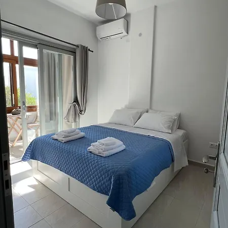 Eftyhia's Cozy Patmos Apartment *